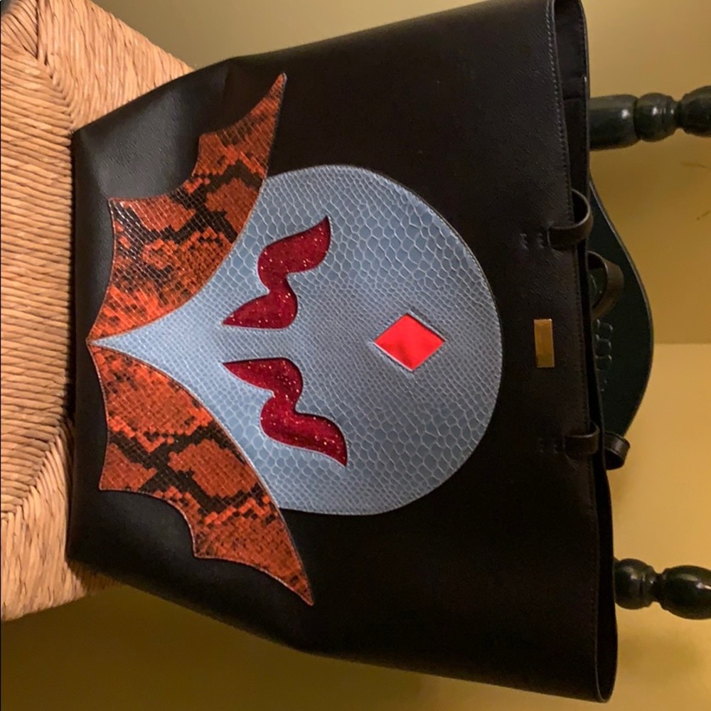 Shoulder bag